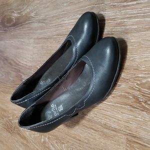 (EU39) Marila Made in Spain Leather Heels Classic Contemporary Neutral Minimal